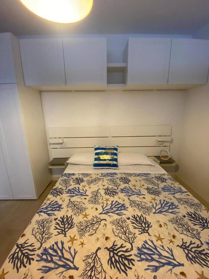 Torregrande Apartments Torre Grande Bagian luar foto