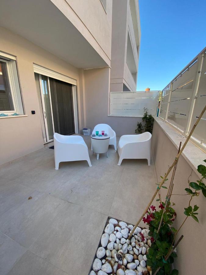 Torregrande Apartments Torre Grande Bagian luar foto