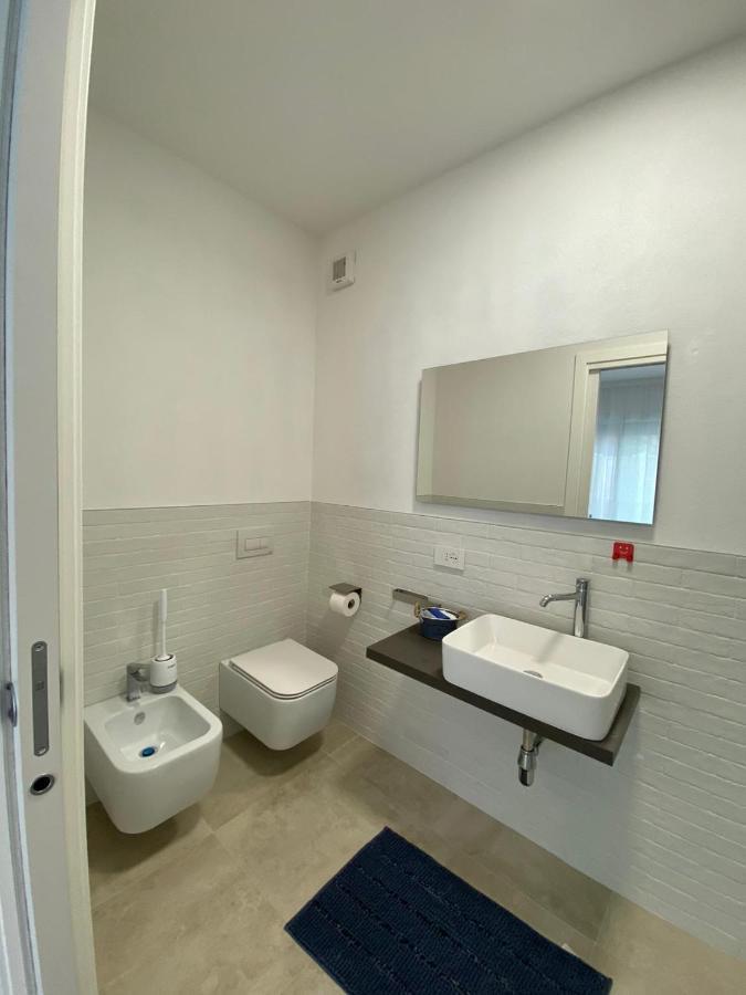 Torregrande Apartments Torre Grande Bagian luar foto