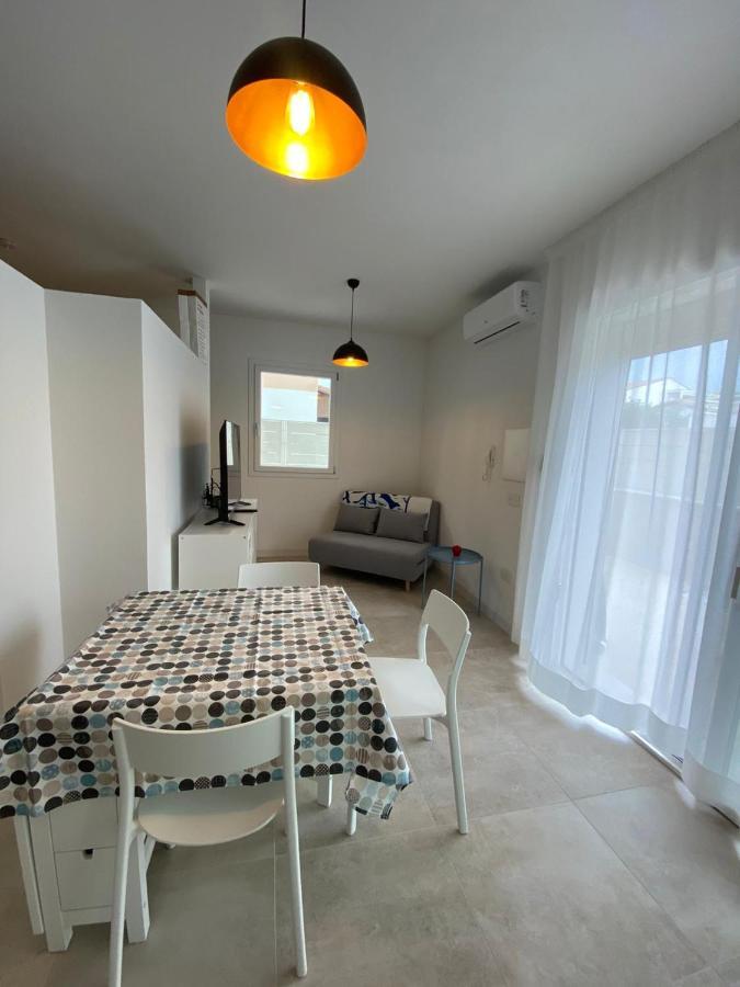 Torregrande Apartments Torre Grande Bagian luar foto