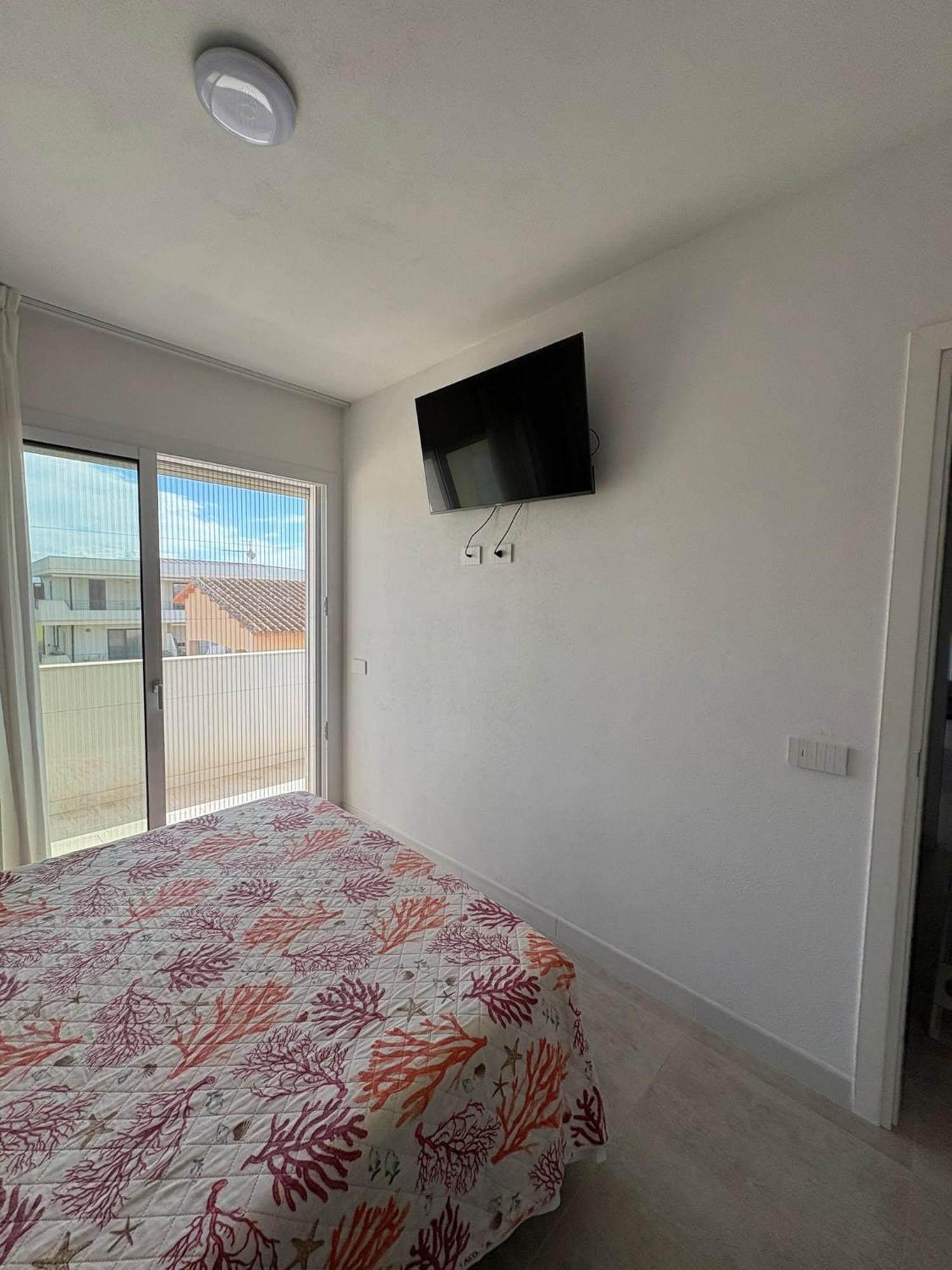 Torregrande Apartments Torre Grande Bagian luar foto